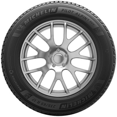 MICHELIN Pilot Alpin PA5 SUV View 3